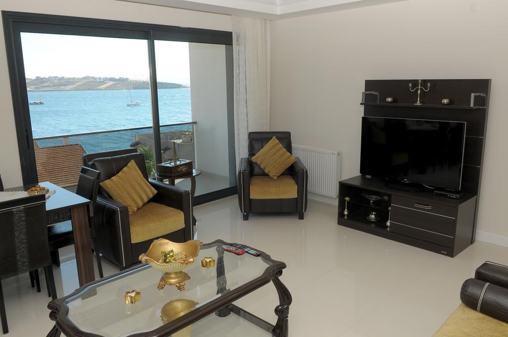 Apartament Saatli Çeşme
